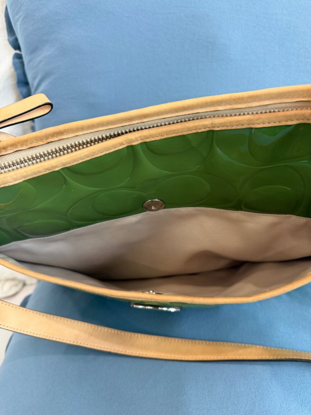 Coach - Peyton Embossed Patent Convertible Hobo - Picture 4 of 11